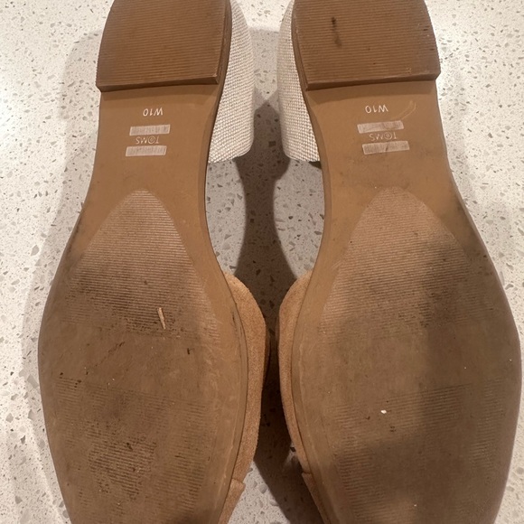 Shoes - Picture 7 of 7